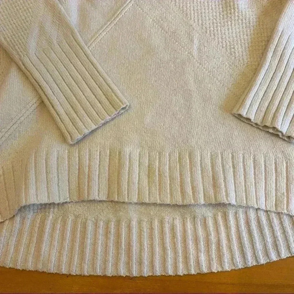 Calvin Klein Jeans sweater - Picture 6 of 9